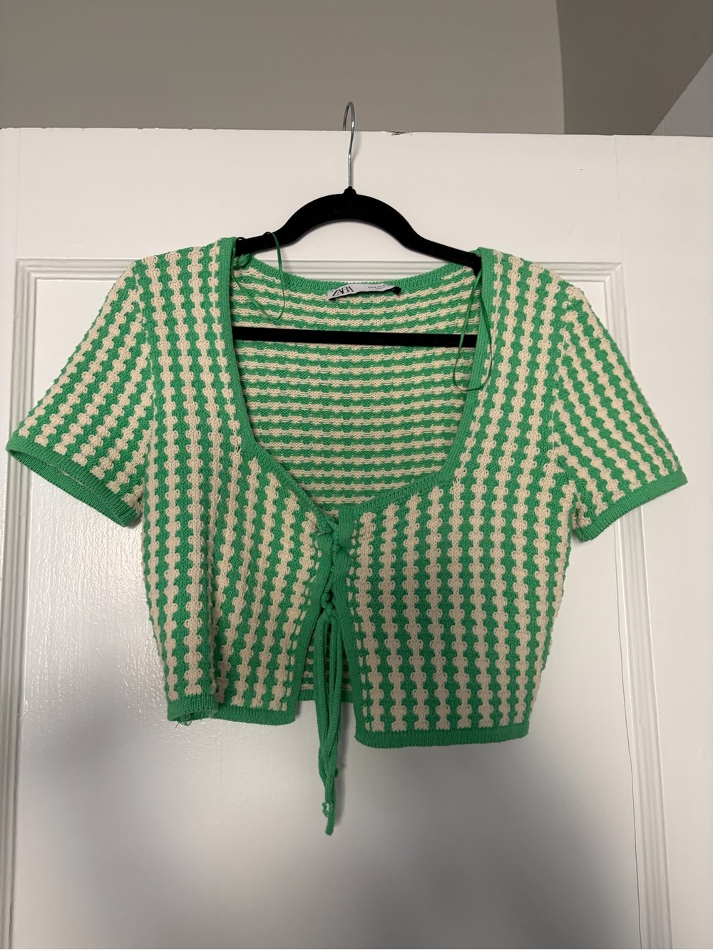 Zara green and white sweater crop top